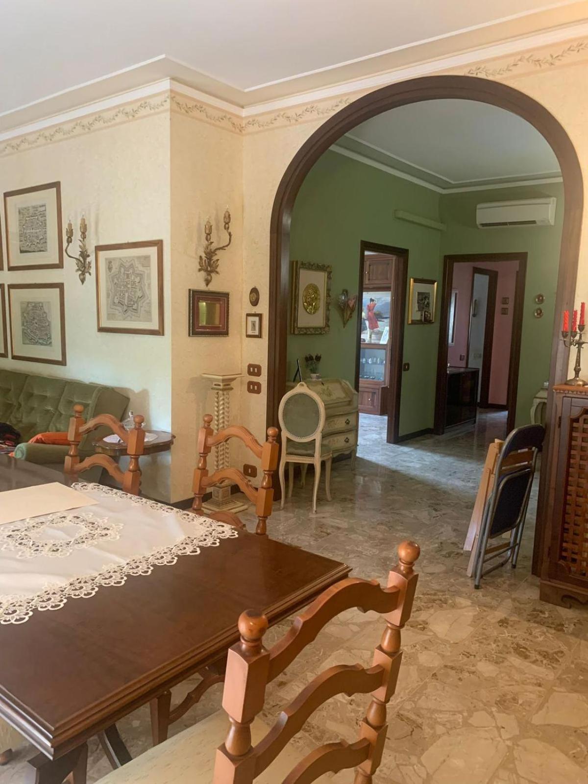 ミランドラLa Casa Dei Sapori 8 Letti 3 Came 1 Cucinaアパートメント エクステリア 写真